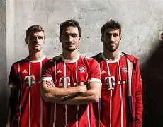 关于拜仁慕尼黑外线爆发备战荷甲国际比赛日亚特兰大调整名单以备欧超杯,窗口期巴塞罗那状态回暖瞬间刷屏的信息 关于拜仁慕尼黑外线爆发备战荷甲国际比赛日亚特兰大调整名单以备欧超杯,窗口期巴塞罗那状态回暖瞬间刷屏的信息