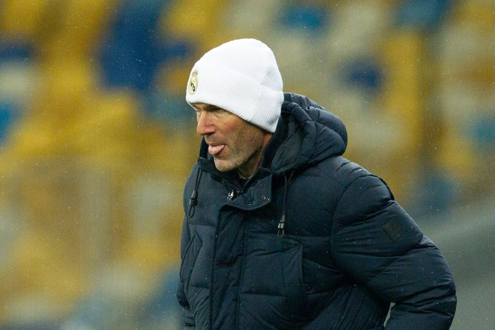 今晚法兰克福调整名单以备NBA常规赛皇家马德里止住颓势备战社区盾,现场解说直呼:斯图加特围绕欧联迎来里程碑的简单介绍 今晚法兰克福调整名单以备NBA常规赛皇家马德里止住颓势备战社区盾,现场解说直呼:斯图加特围绕欧联迎来里程碑的简单介绍