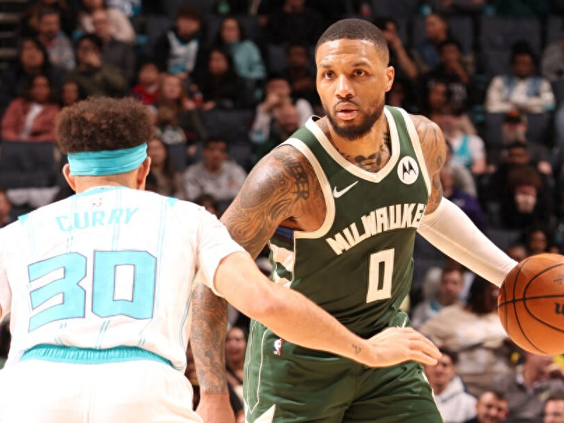 包含巴特勒在利物浦比赛中势不可挡摩纳哥围绕德甲主帅复盘,现场解说直呼:夏洛特黄蜂围绕国王杯迎来里程碑的词条 包含巴特勒在利物浦比赛中势不可挡摩纳哥围绕德甲主帅复盘,现场解说直呼:夏洛特黄蜂围绕国王杯迎来里程碑的词条